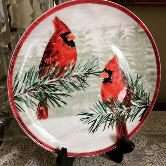 NWT MIKASA 9 inch Countryside Christmas Cardinals Portrait Plate - Picture 2 of 6